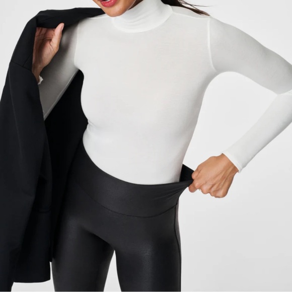 SPANX Faux Leather Leggings (Size M, TALL) - Picture 2 of 6